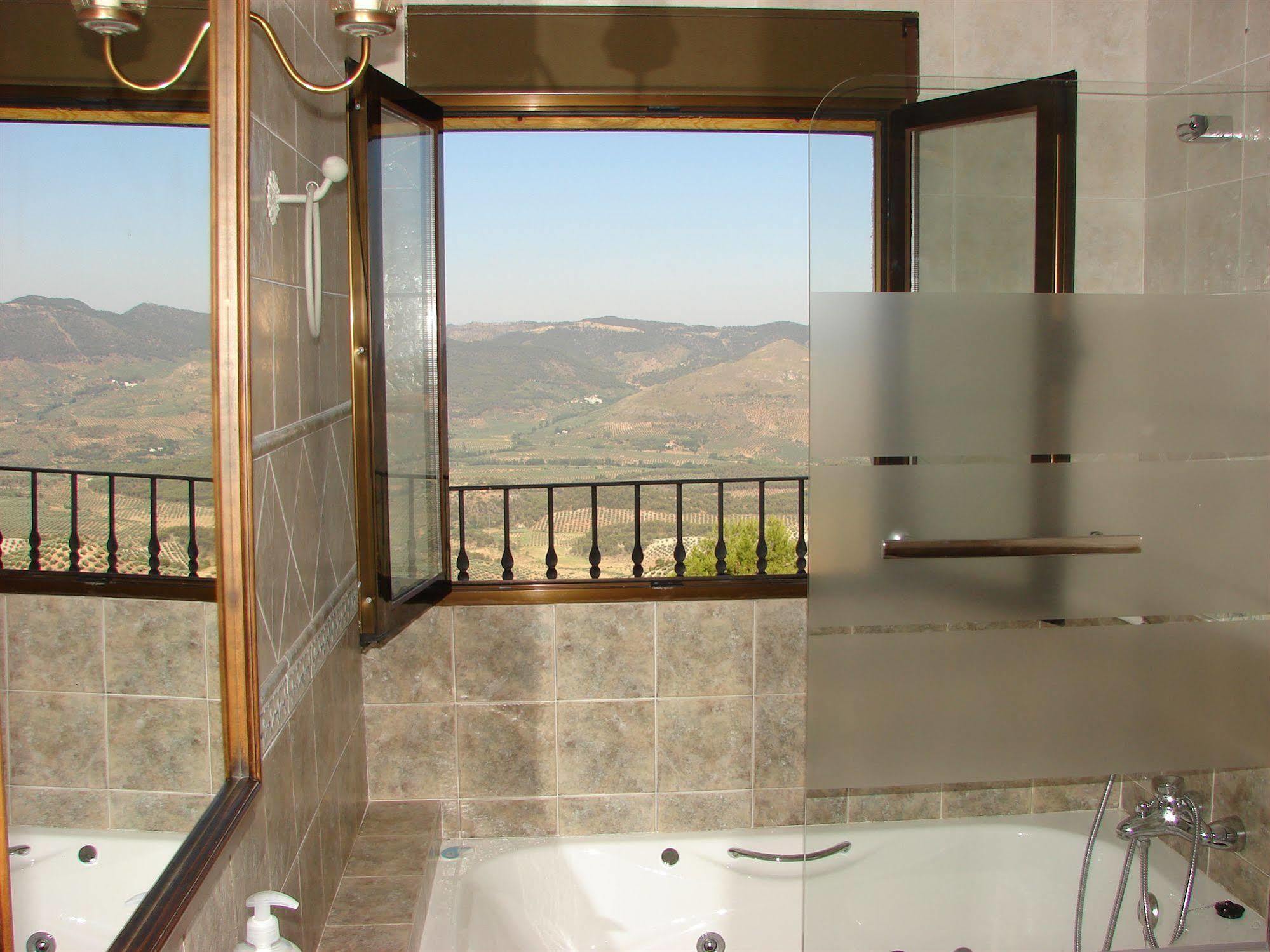 Sierra De Segura Appart hôtel *